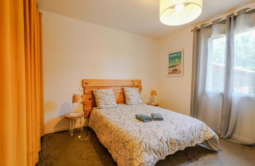 Luglon Casa | L'Eyre de vacances -Proche Lac Arjuzanx - jeux - terrasse - plancha -
