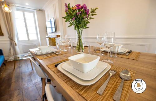 Centre Ville Apartamento | L'Haussmann, Rare, Appartement Vue Château et Palmiers