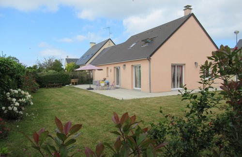 Saint-Pair-sur-Mer Casa | Casa luminosa con jardín cerca de la playa en la bahía de Mont-Saint-Michel