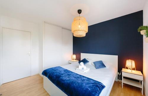 Vieux Malakoff Apartamento | L'Idylle : T2 de standing avec parking - Gare/Cité des Congrès/Lieu Unique