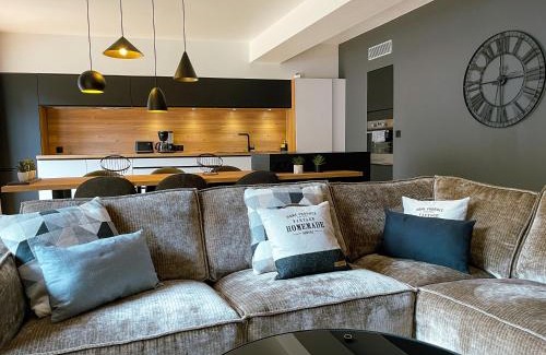 Ville Haute Apartamento | "L'imprévue", standing et jardin au pied de Notre-Dame