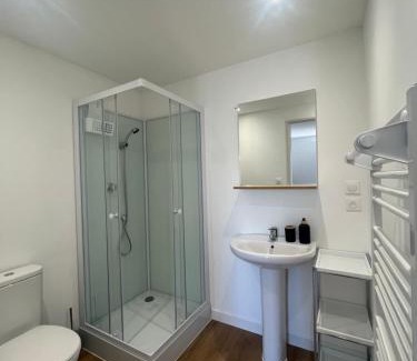 Le Breuil Apartamento | L inattendu Le Creusot Le Breuil appartement 2 chambres proche gare tgv