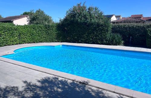La Celle-sous-Gouzon Apartamento | L instant de Rêve Terrasse Piscine et Parking