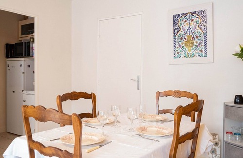 Les 3 Cites Apartamento | L'Intemporel - Appartement T3 avec jardinet