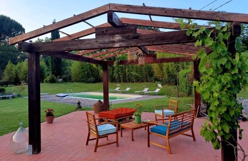 Volterra Apartamento | L'isola che non c'è