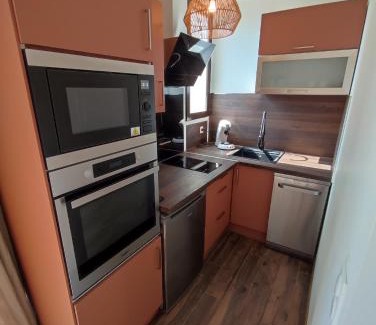 Greoux-les-Bains Apartamento | L'oasis du château ! "climatisé"