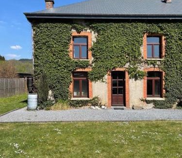 Frahan Casa | l'oiseau bleu