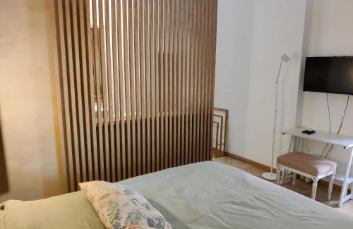 Boisset-et-Gaujac Cama Y Desayuno | L'Olive, chambre agréable au Mas des Roses