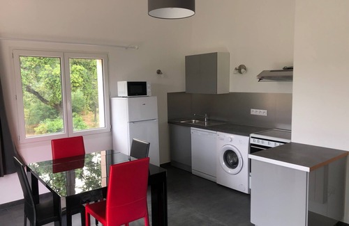 La Londe-les-Maures Apartamento | L'Oliveraie en La Londe Les Maures