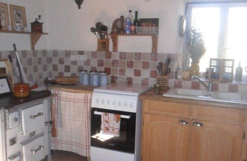 Golinhac Cabaña | país bonita casa de campo en la aldea de Firminhac en Golinhac