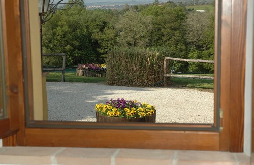 Deruta Casa | L'ULIVO: apartamento en una granja en el centro de Umbria, a 15 minutos de Asís