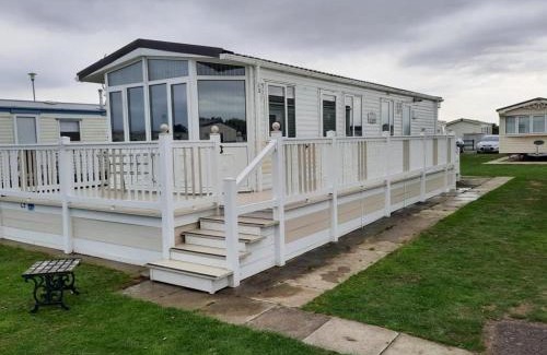 Skegness Casa | L3 Millfields 4 Berth Luxury Caravan DG & GCH Family's Only And Lead Person Must Be Over 30