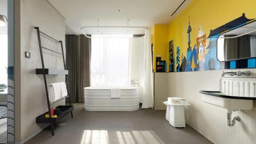 Myeongdong Hotel | L7 MYEONGDONG by LOTTE HOTELS