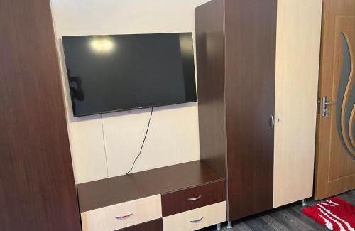 Lupeni Apartamento | LA ALIS SI RAISA! Apartament cu 2 camere!