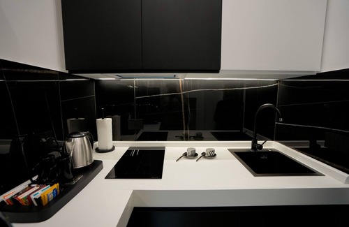 Trani Casa | LA BANCHINA LUXURY SUITES