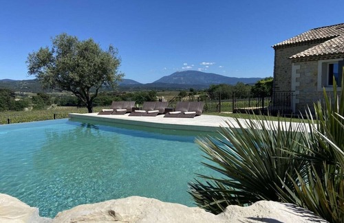 Buisson Casa | LA Bastide D'iris Superbe Bastide en Pierre Située à 6 km de Vaison la Romaine