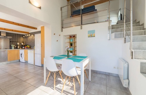 Giens Casa | La Bastide-Casa-Villa-Baño privado con bañera-Vineyard view