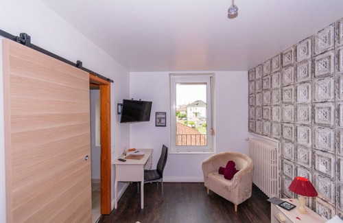 Puttelange-aux-Lacs Apartamento | La Belle Epoque Room