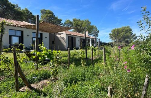 Rognes Casa | La Bergerie du Roy-Chambres D'hôtes-
