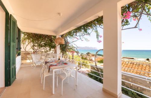 Alcamo Marina Casa | La Bougainvillea casa vacanze