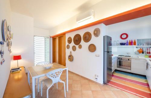 Alcamo Marina Casa | La Bougainvillea casa vacanze