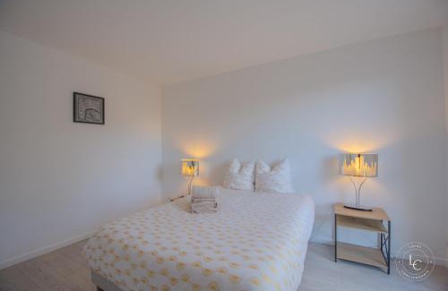 Saint-Jean-de-Braye Casa | La Brayoise Near Orléans cozy house with garden & pétanque