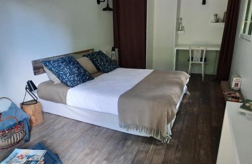 Troyes Cama Y Desayuno | La Cabane de Troyes - Chambre d'hôtes
