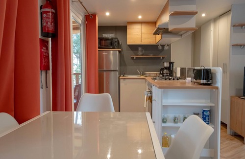 Lege-Cap-Ferret Alquiler De RV | La Cabane en Cap-Ferret - Casa móvil de 3 habitaciones con terraza y piscina