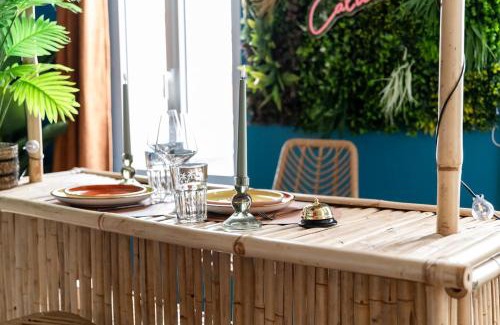 Gujan-Mestras Apartamento | La Caliente love room glamour balnéo en duo