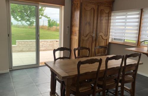 Assay Casa | La canadienne