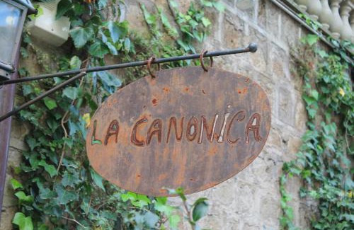 Ronciglione Casa | La Canonica dei Fiori - Anna Fendi Country House