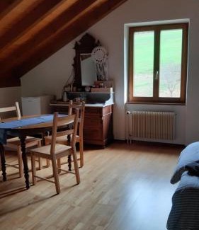 Sonvilier Casa | La capucine
