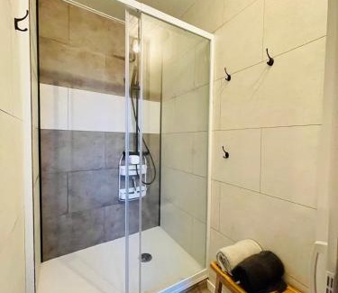 Lusignan Casa | La Carrée des Amis