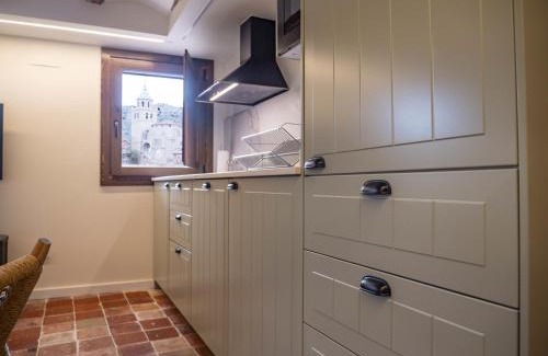 Albarracin Apartamento | La casa amarilla apartamento albarracin