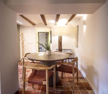 Albarracin Apartamento | La casa amarilla apartamento albarracin