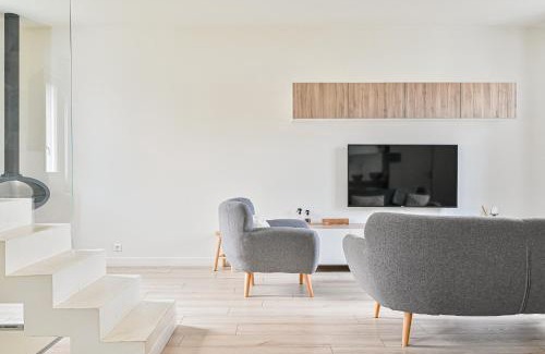 Le Raincy Casa | La Casa Blanca - 6 personnes proche Disney & Paris