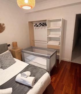 Lugo Apartamento | La casa de Elena con terraza en el centro