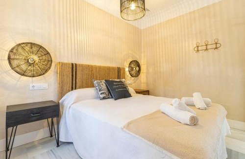 Jerez de la Frontera Apartamento | La Casa de la Plaza del Arroyo - Traditional Luxury in Jerez