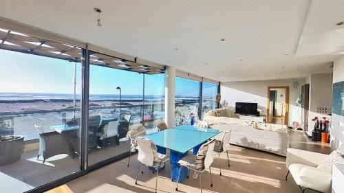 El Cotillo Apartamento | La Casa de la Playa-Best FTV Views, by Comfortable Luxury