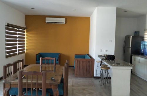 Colina del Sol Casa | Luca's house elegant, 5 stars, pets are welcome, ideal for living in La Paz.