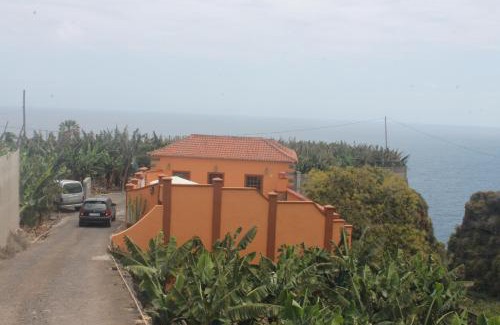 Los Sauces Casa | La Casa del Abuelo