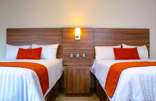 Tlalpan Hotel | La Casa del Reloj - Zona de Hospitales