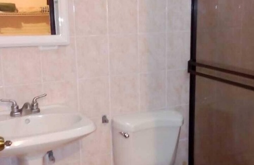 Residencial La Giralda Cama Y Desayuno | La casa del suizo