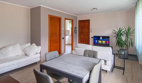 Montan-Angelin-Arensod Apartamento | La casa delle farfalle - CIR VDA SARRE 0001