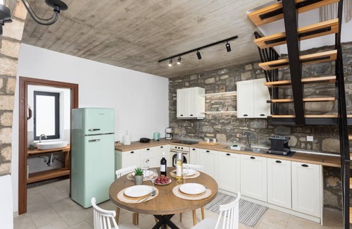 Kiotari Villa | La Casa Di Pietre 2 - Tres Habitaciones Villa, Capacidad 6
