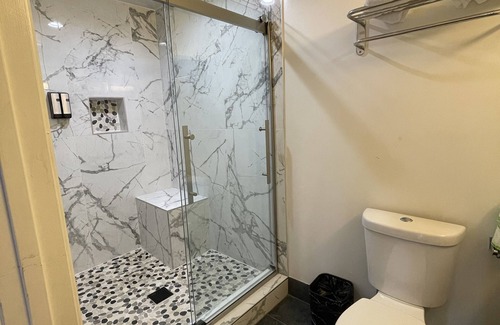 Lamanda Park Hotel | La Casa Inn