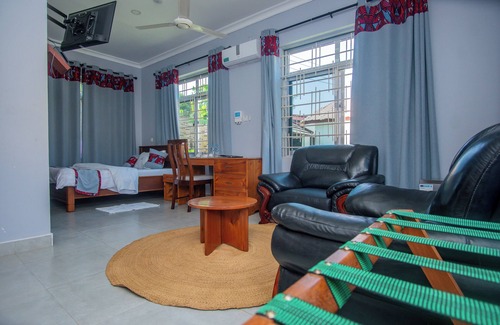 Tanga Cama Y Desayuno | La Casa Preciosa