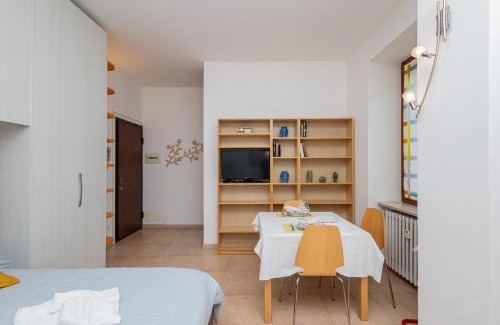 Pavia Apartamento | La Casa sui Tetti - Comodo bilocale in centro città