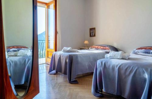 Schiazzano Casa | La casetta di Rosetta, breathtaking Li Galli sea view