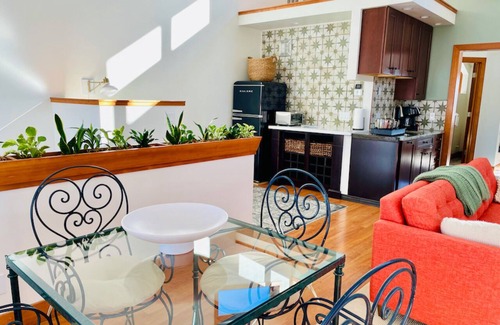 Longmont Otro | La Casita Colorado - Sleeps 4 People